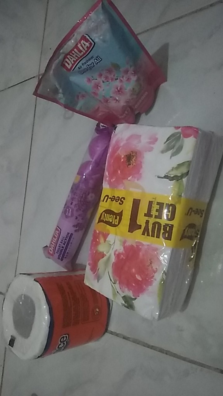 Plenty Travel Pack Tissue Premium [3 Ply/50 Sheet] - Buy 1 Get 1