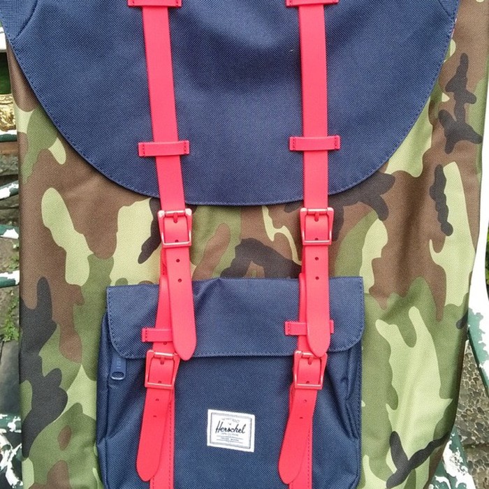 Herschel Little America