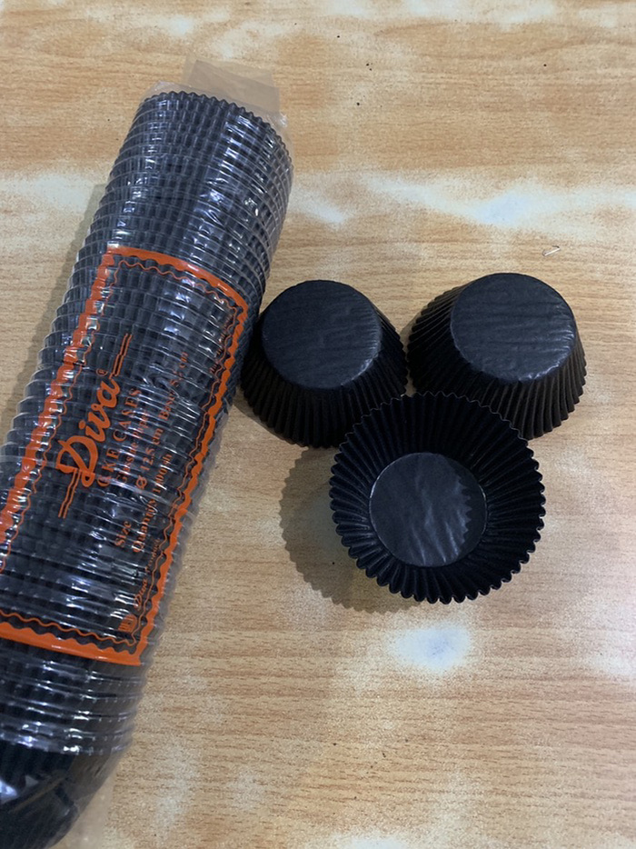

Case Diva 125/52 BLACK 1 roll 1000 pc / kertas cupcake muffin