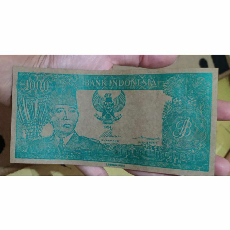 souvenir Sukarno serimpi 7 tahun 1964