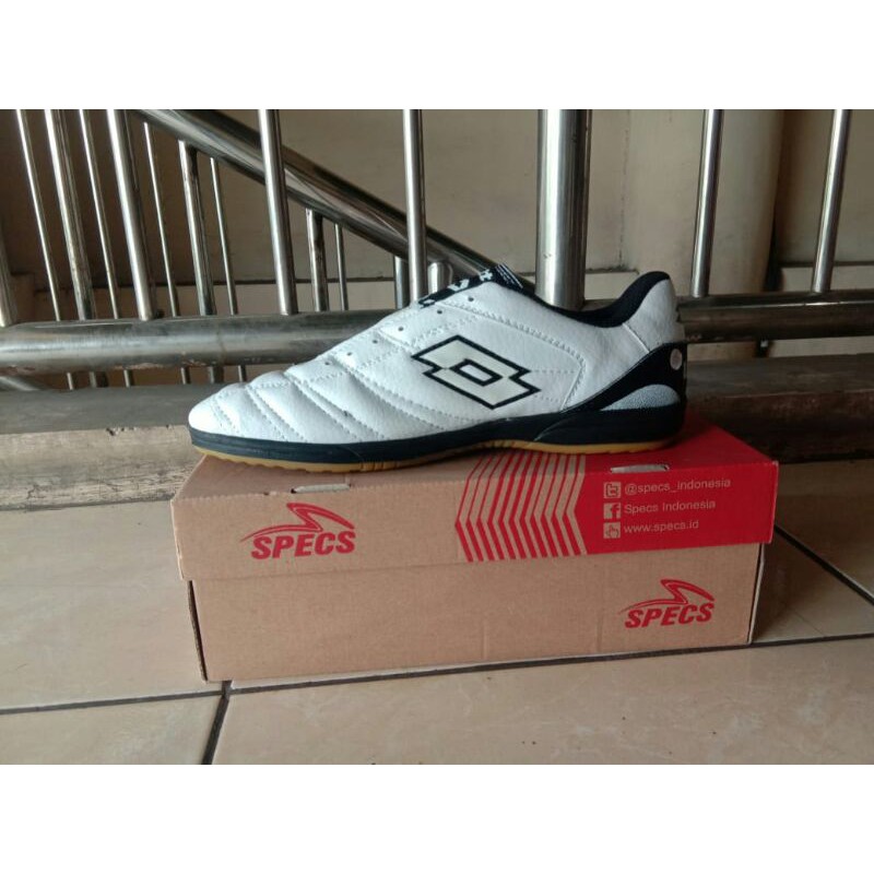 SEPATU FUTSAL JUMBO 44 45 46 47