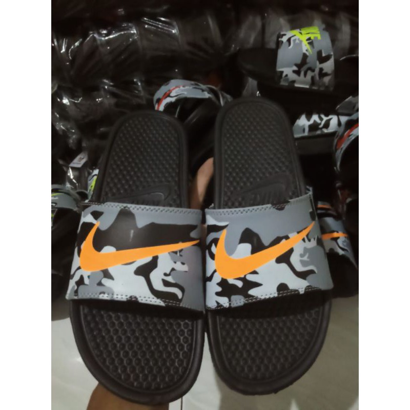 Sendal Slop Pria/Wanita Benassi Nike Army