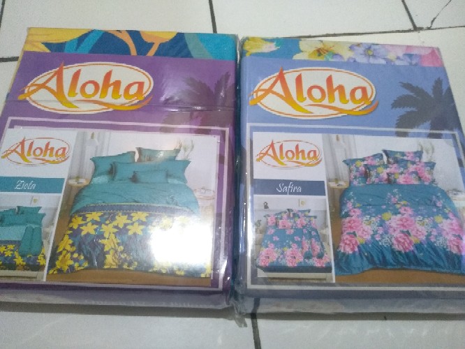 Sprei Aloha Uk. King (180x200)cm & Uk. Queen (160x200)cm Motif Bunga Nuansa Orange Ungu