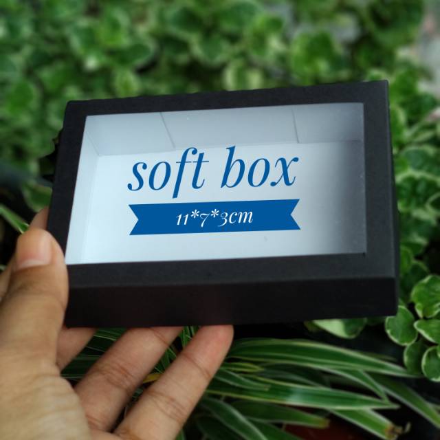 

kotakkado/boxbros/giftbox