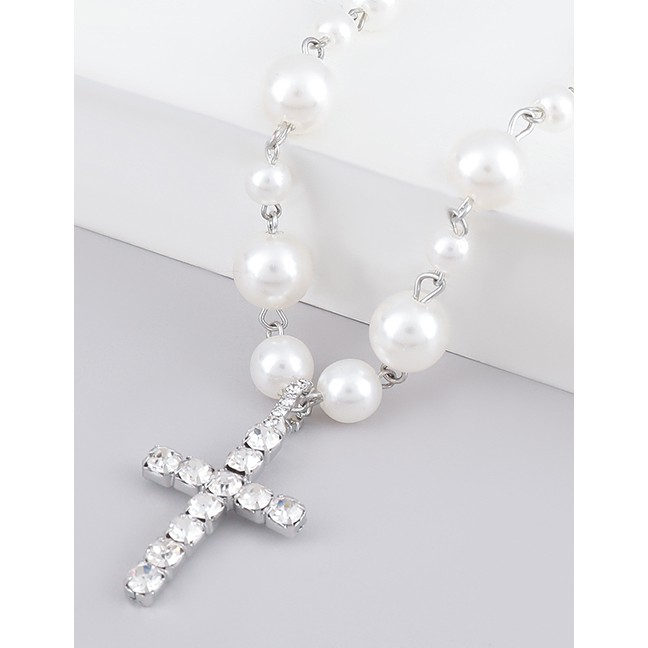 LRC Kalung Fashion Cross Cross Diamond Acrylic Pearl P75684