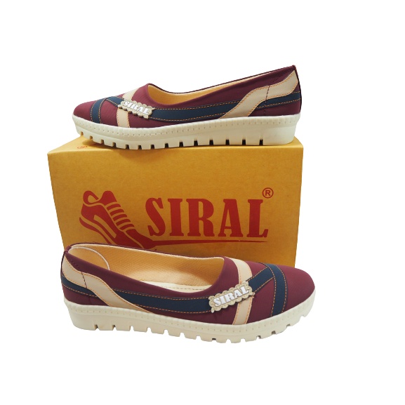 Sepatu Slip On Motif Garis Warna Krem S01R01B1 / Sepatu Wanita / Sepatu Slip On / Sepatu Flat