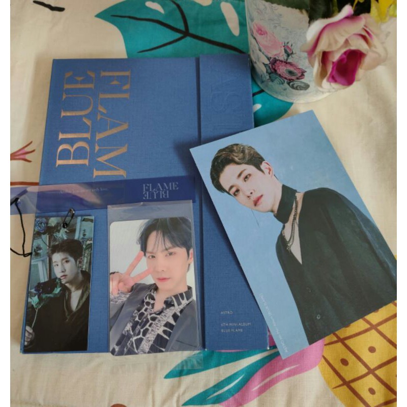 (BOOKED) ALBUM ASTRO BLUE FLAME