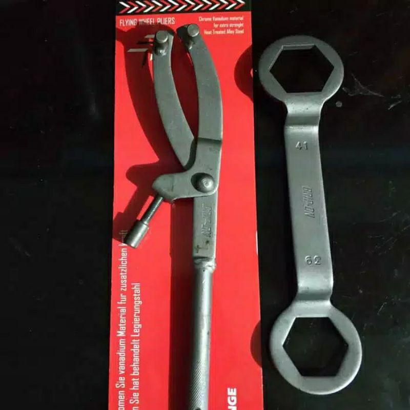 TRAKER PENAHAN PULLY TRAKER CVT GRIP ON TRAKER CVT GRIP ON