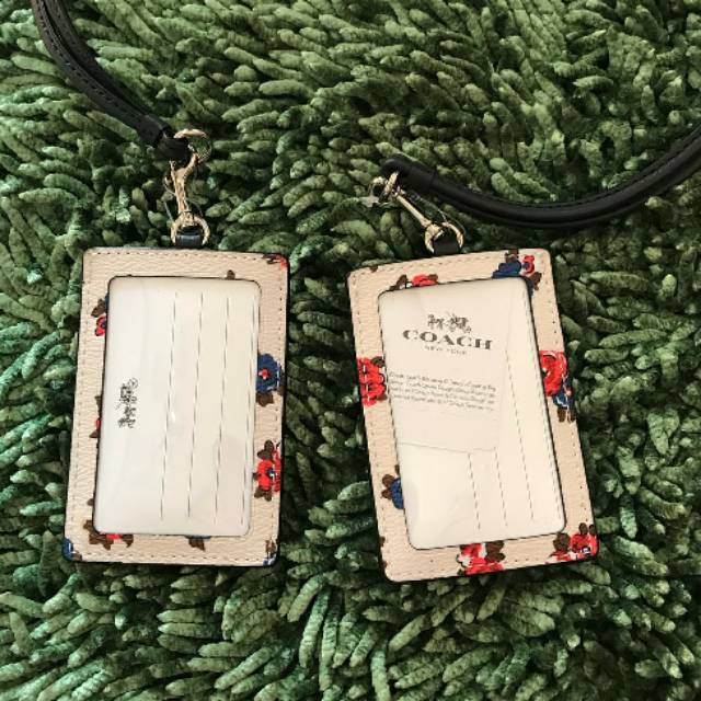 

Jual Lanyard Coach
