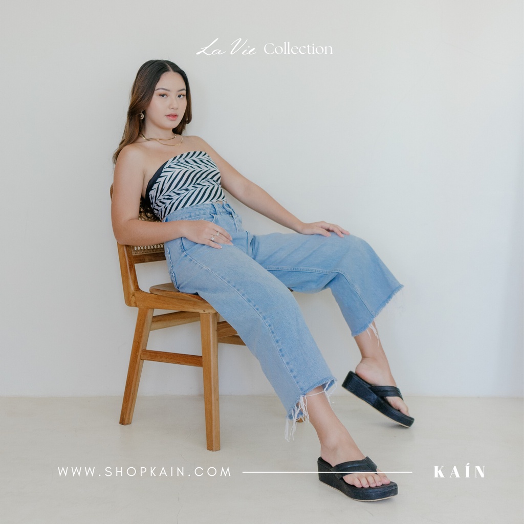 SHOPKAIN PALM scarf in Black - LA VIE  Collection