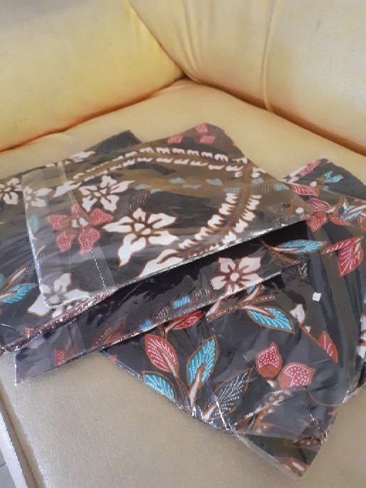 Batik Couple Keluarga Moderrn Seragam Batik Set Pekalonga Motif Manok Tarong Werno Busui Jumbo