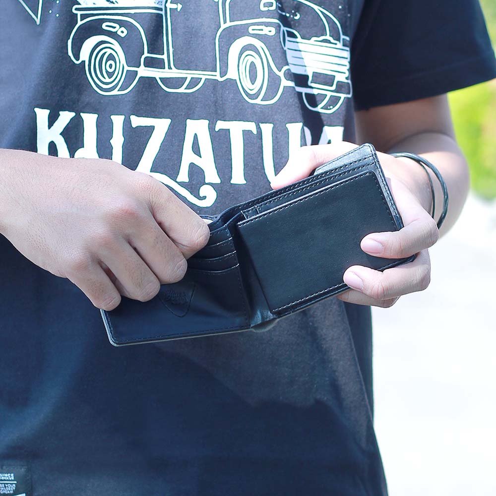 Dompet Lipat Pria Simpel Kulit PU Sintetis Keren Original Distro Casual Hitam