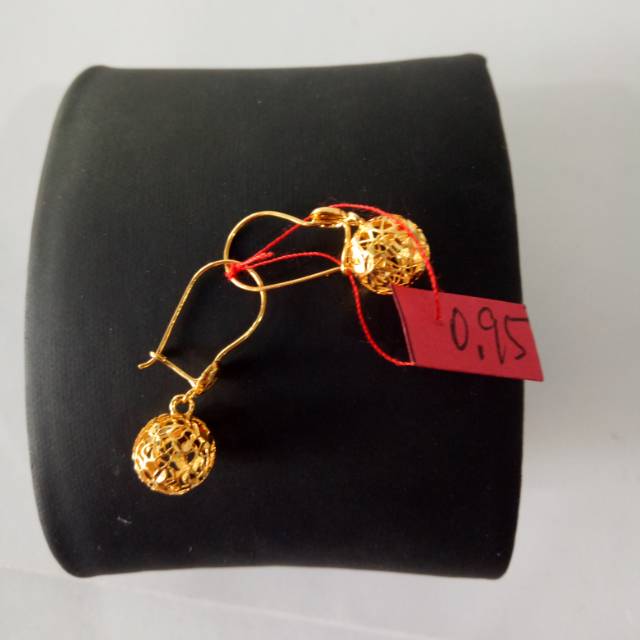 Anting Emas asli model Gantungan
Bola etnik