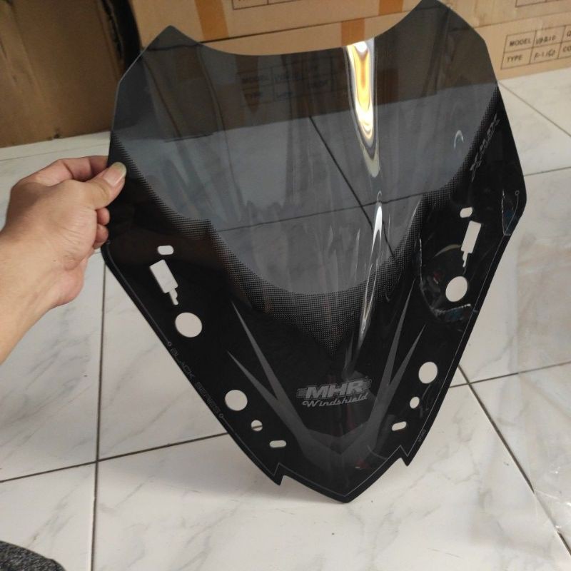 Windshield Visor MHR Yamaha Xmax 250 - Black Series Xmax 250 New 2023
