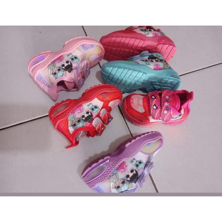 Sepatu LOL lampu size 21-25