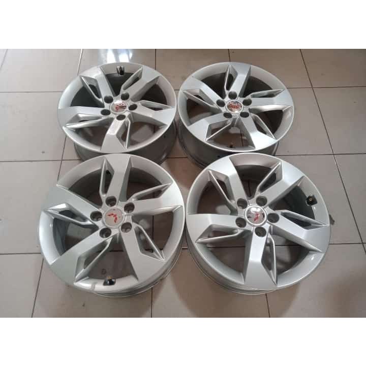 Velg Mobil Bekas Murah Ori Copotan STD WULING Ring 17 Lebar 6,5 Hole 5X114,3 ET32 SILVER Wuling RING
