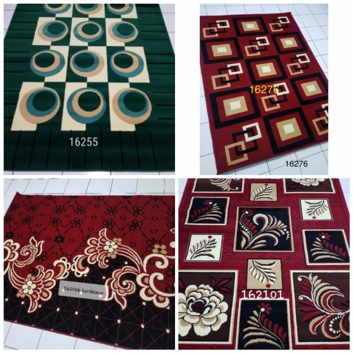 Karpet Permadani Kode 16283 Bordeaux Ukuran 230X310