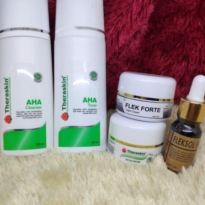 Promo Cuci Gudang ||
HnW Theraskin Paket Flek Forte + Fleksol 10ml / Flek Parah (Membandel) / Flek M