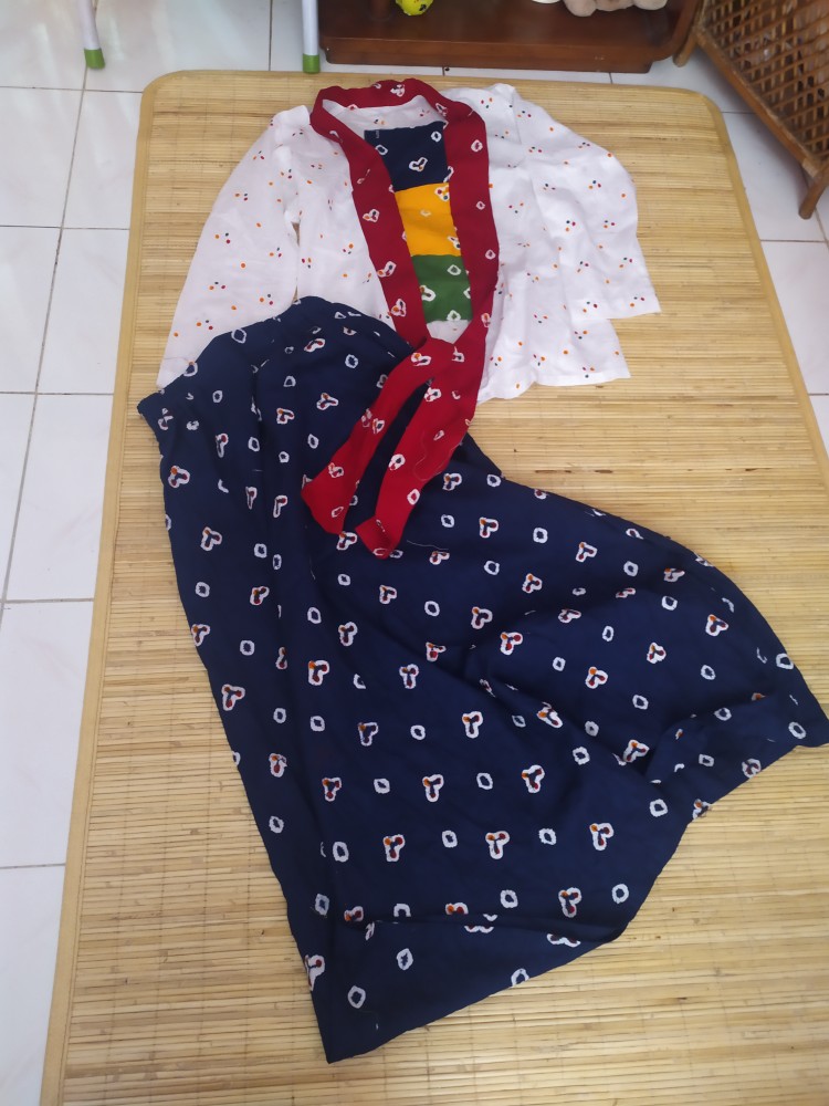 Setelan Batik Murah Solo Rok N Blouse Kartini Batik Tuman Solo