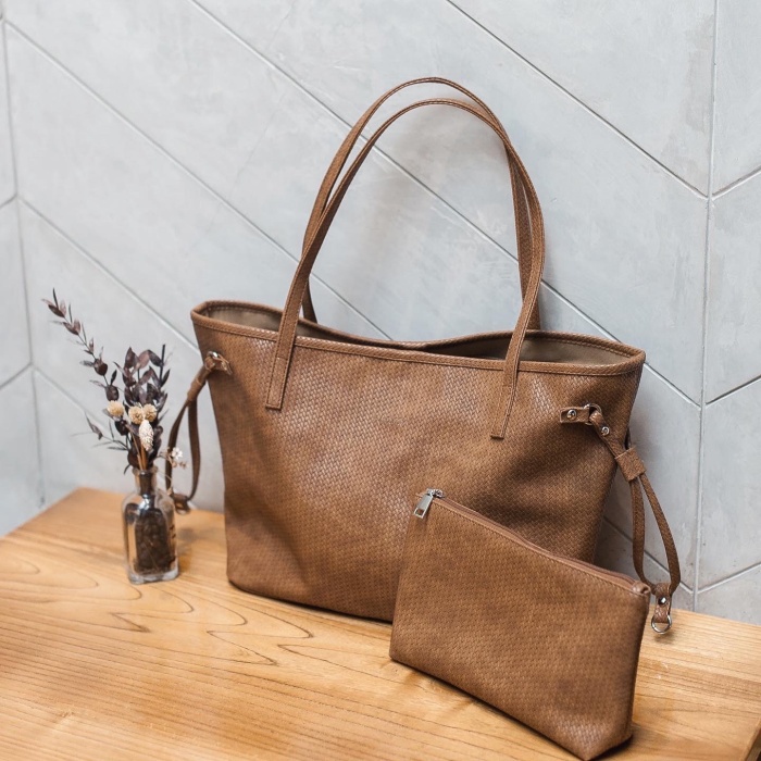 Terlaris PADDY Avery Tote Bag in Day (brown)
