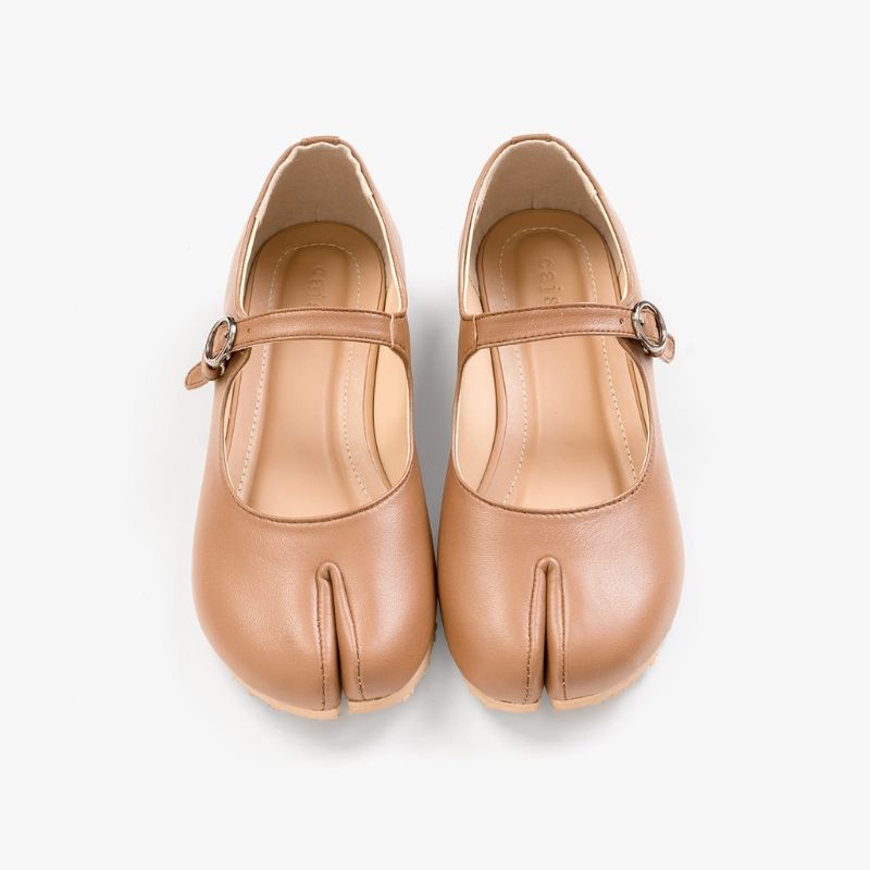 Cajsa Misaki Almond 40