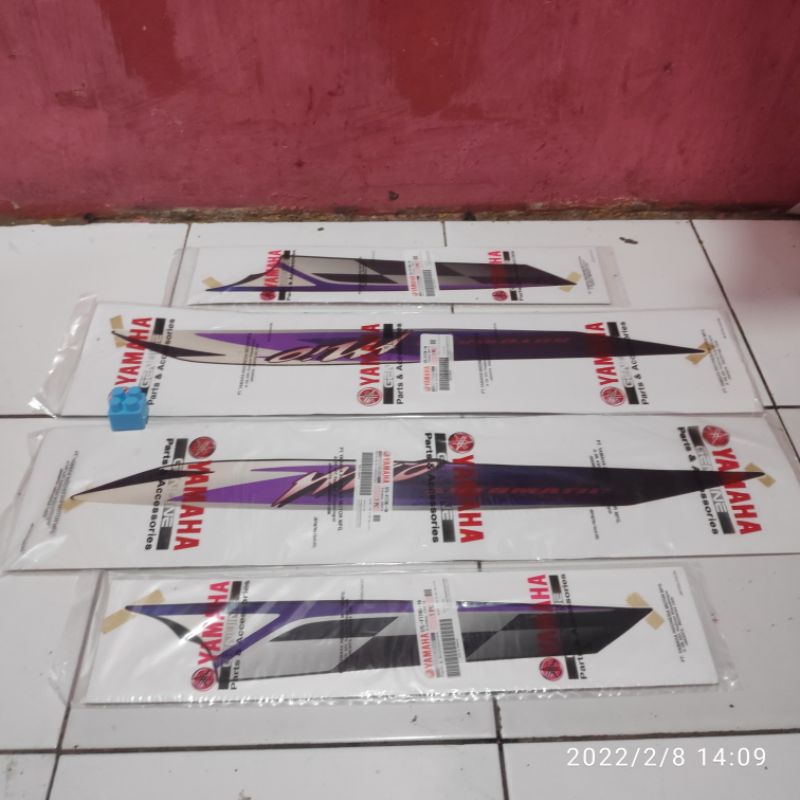 STRIPING GRAPHIC BODY BELAKANG SET MIO SPORTY HITAM CATUR 2004 4BAGIAN ORIGINAL ORI YAMAHA