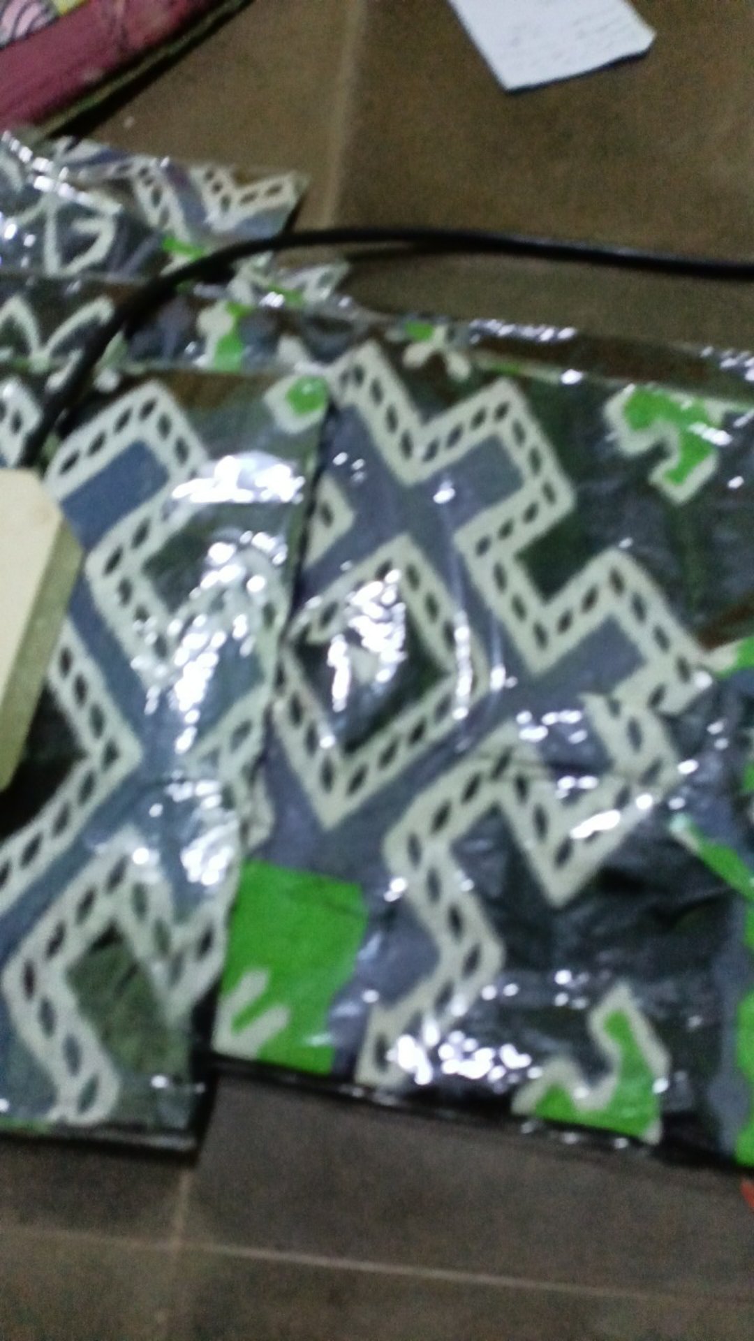 Maura Couple - Sania Ruffle Batik Couple Ori Ndoro Jowi Dnt Garansi Termurah Shopee - Kebaya Modern