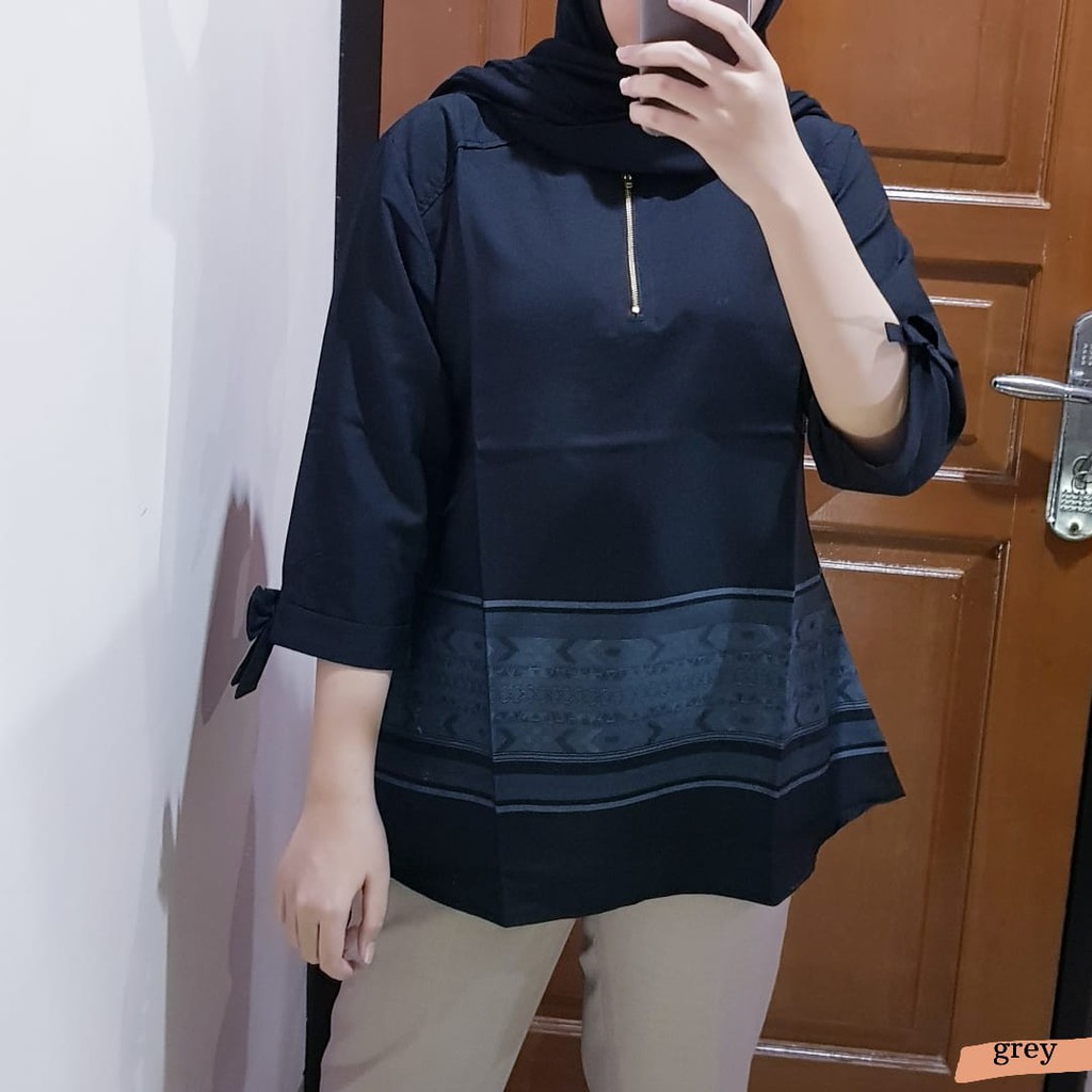 498 clara blouse