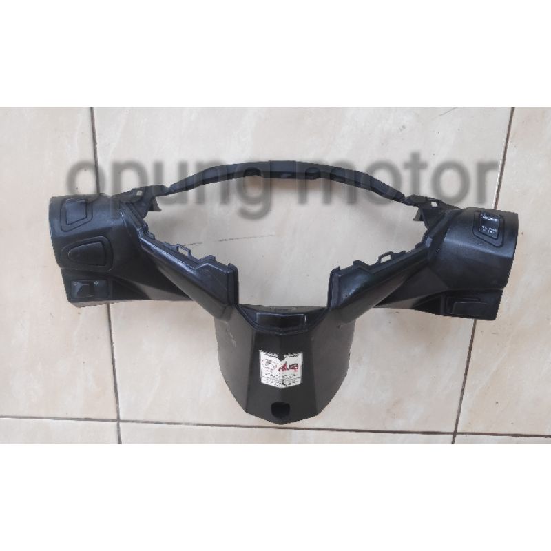 Batok Kepala Belakang Honda Vario 125/150 LED old ISS asli original