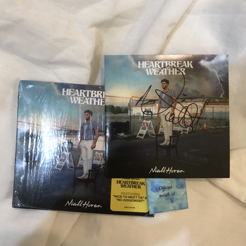 cd niall horan SIGNED heartbreak weather album tanda tangan one direction harry styles fine line lou