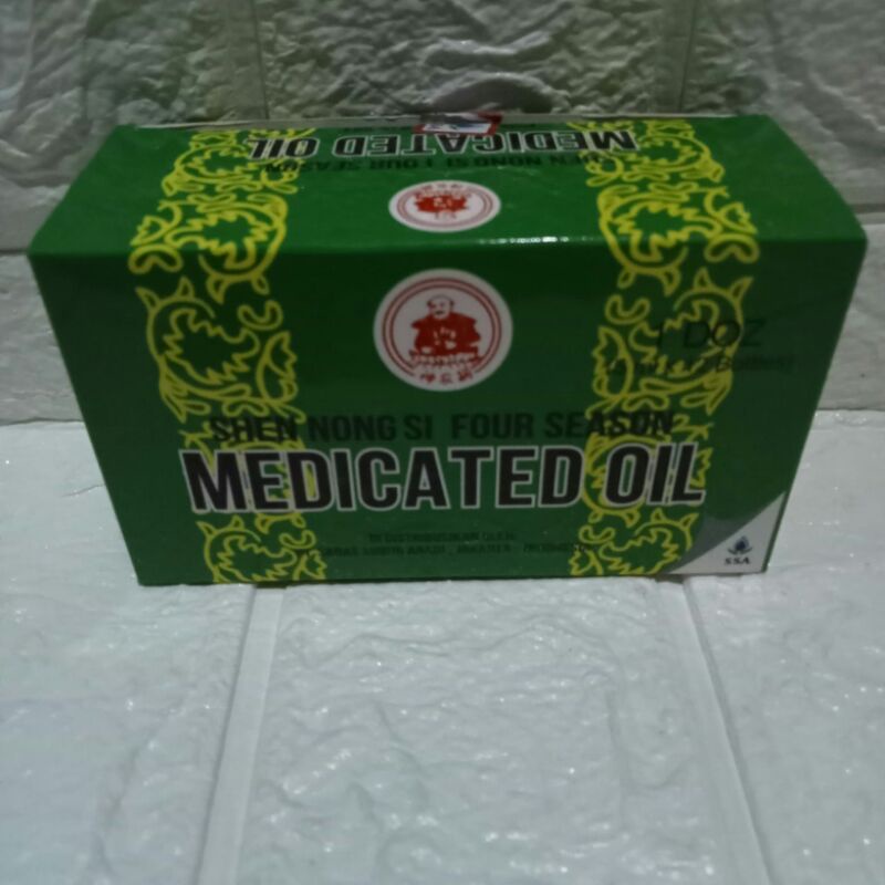 MEDICATED OIL FOUR SEASON MELEGAKAN NAFAS HIDUNG TERSUMBAT 5ML