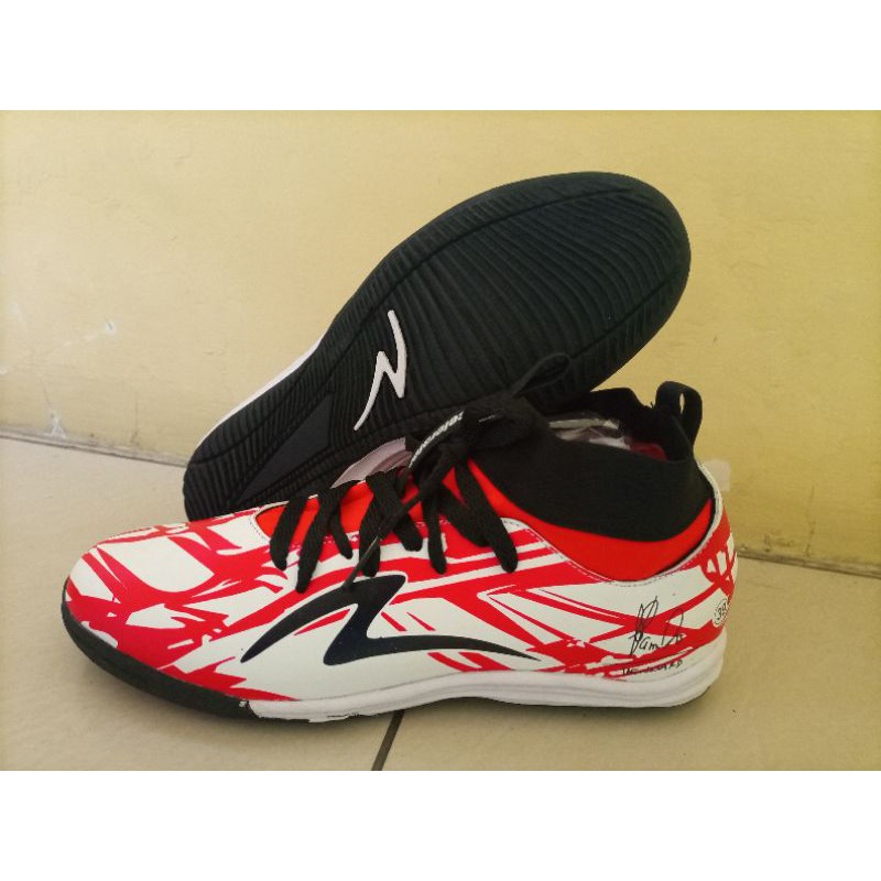 Ready Sepatu  Futsal  Dewasa Sepatu  Pria Sepatu  Olahraga 