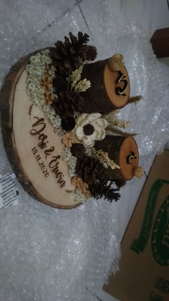 Ringbearer Arkanaya Wooden Log Dried Flowers Rustic Ringbox