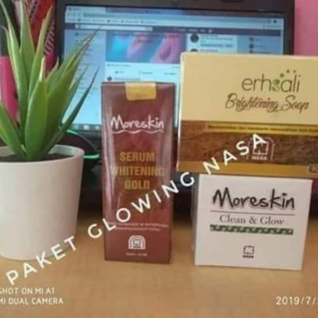 Moreskin Paket Glowing Pemutih Alami