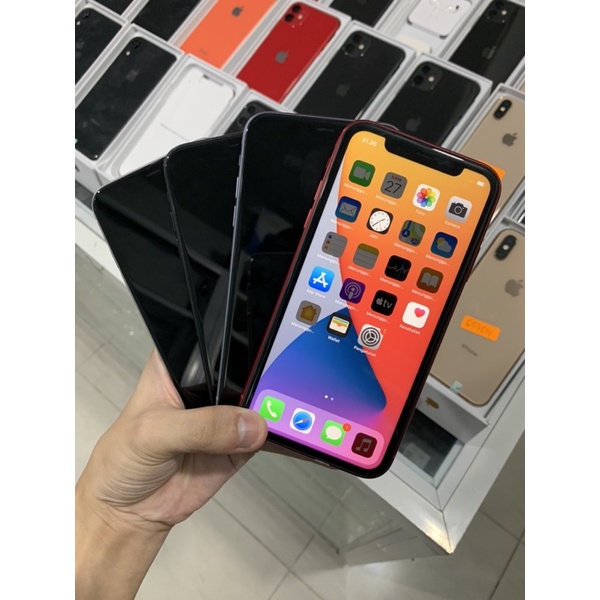 iPhone 11 64GB - 128 GB SUPER MULUS LIKE NEW GARANSI 1 BULAN