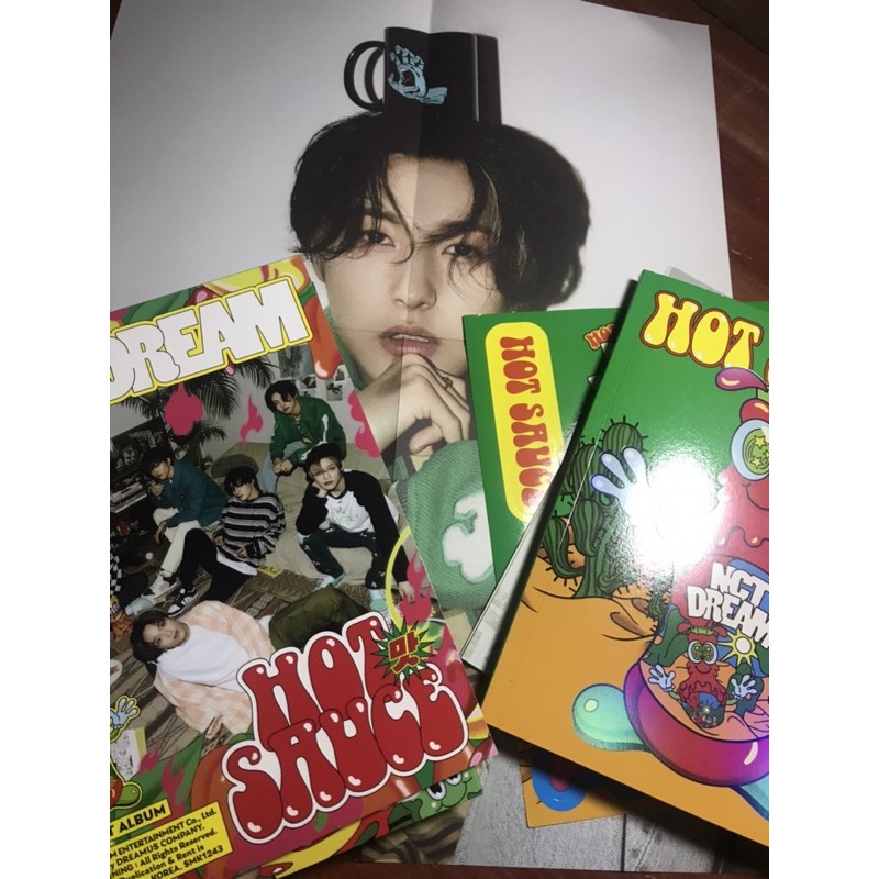 ALBUM NCT HOT SAUCE BORING UNSEALED