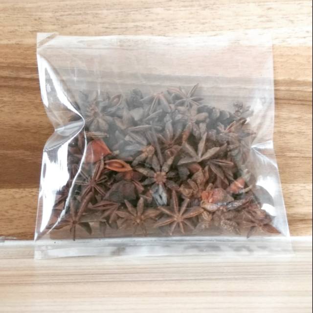 

Anise star/bunga lawang bumbu dapur spice 100gr