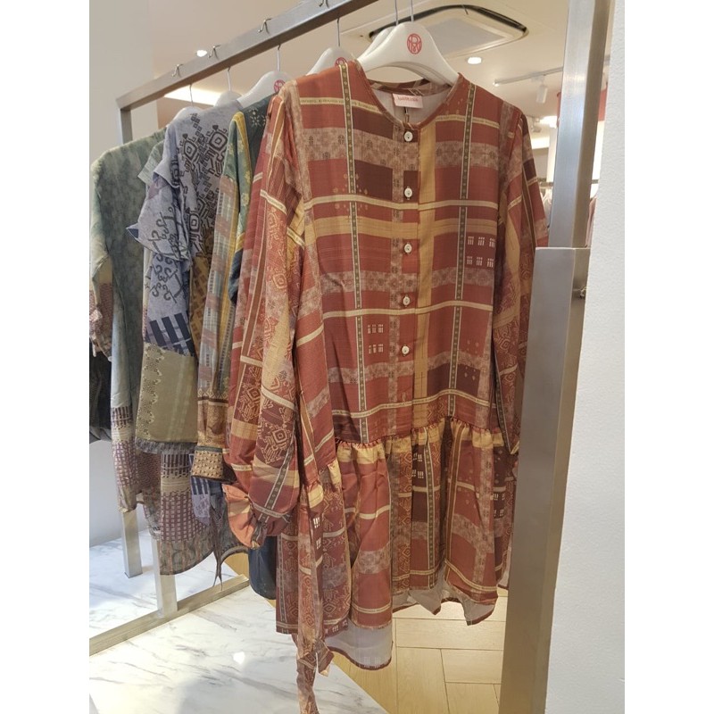 Nawang Top S Ria Miranda Dayu