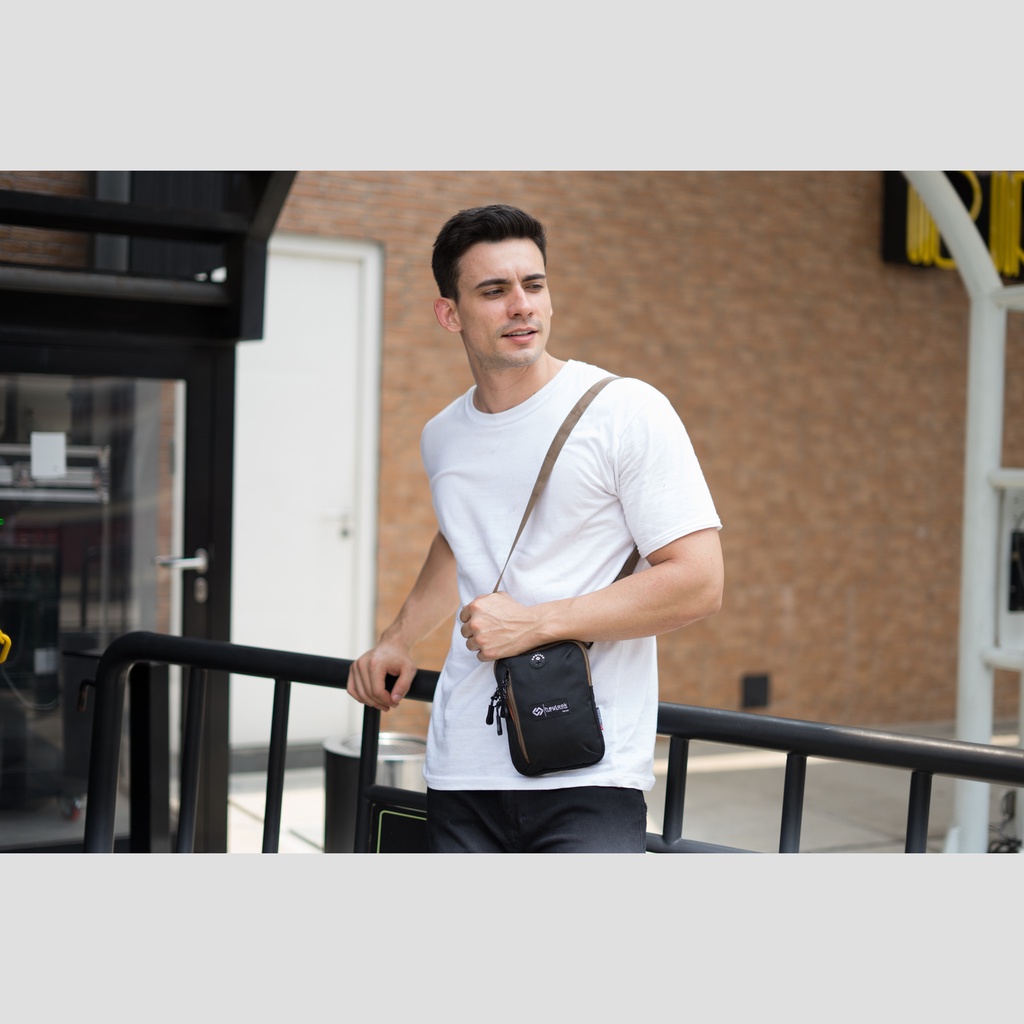 HEYLOOK Project  - Tas Selempang Pria WELLS Sling Bag Cowok Tas Kecil Hp Tas Slempang Mini Waistbag Distro Sling Phone Neck Bag Slingbag Distro Terbaru