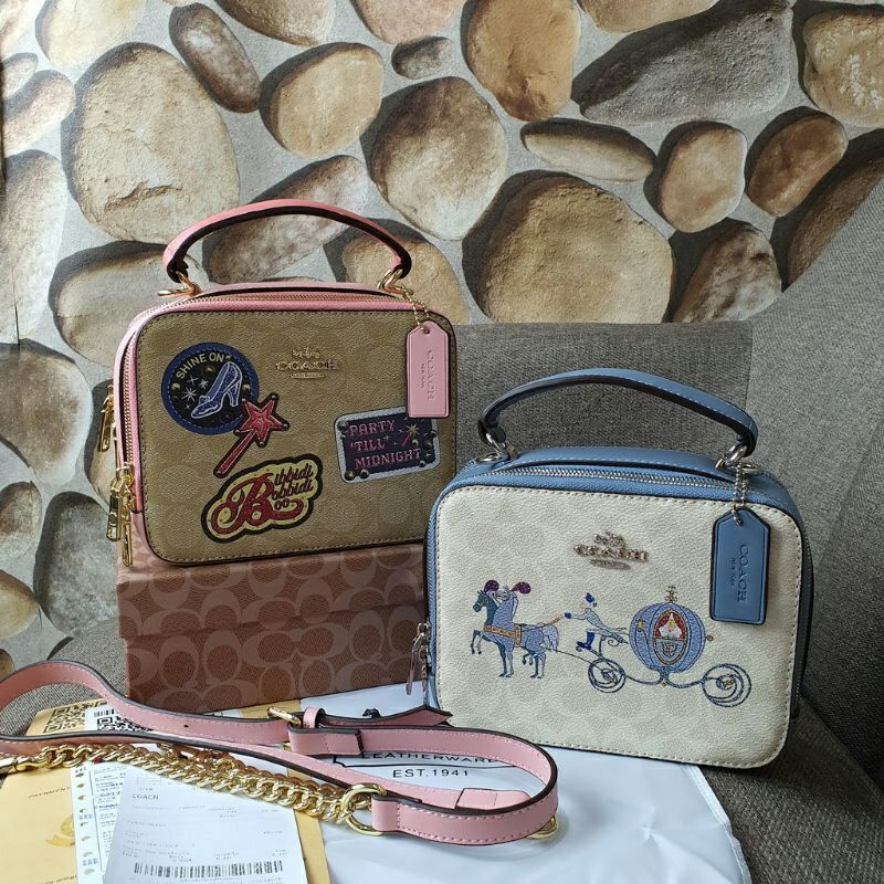 Coach x Disney Box crossbody Signature AP9831 (Pls baca deskripsi lengkap)