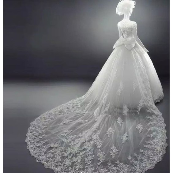 gaun pengantin ekor/ gaun pengantin putih/ gaun lengan pendek dengan ekor  panjang