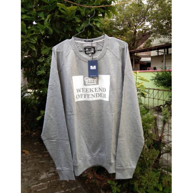 harga crewneck weekend offender