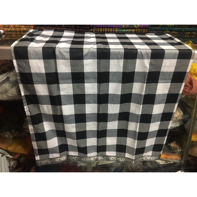 Saput Poleng / Saput Kotak Poleng / Saput Catur Bali (Dewasa)o