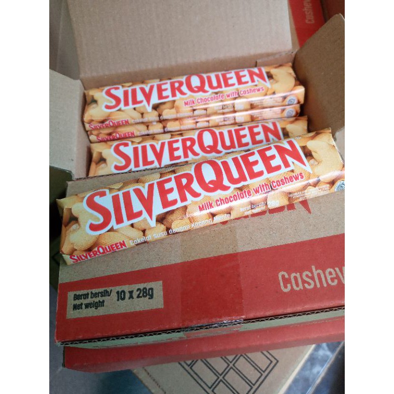 

pink COKELAT SILVERQUEEN 1 BOX MINI ISI 30 PCS 22 gram, SILVERQUEEN 1 BOX KECIL ISI 30 CHOCOLATE