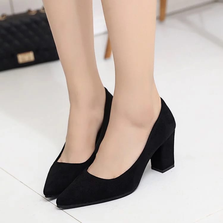 Heels Wanita Bludru VICY / Heels Pesta Kantor RS 037