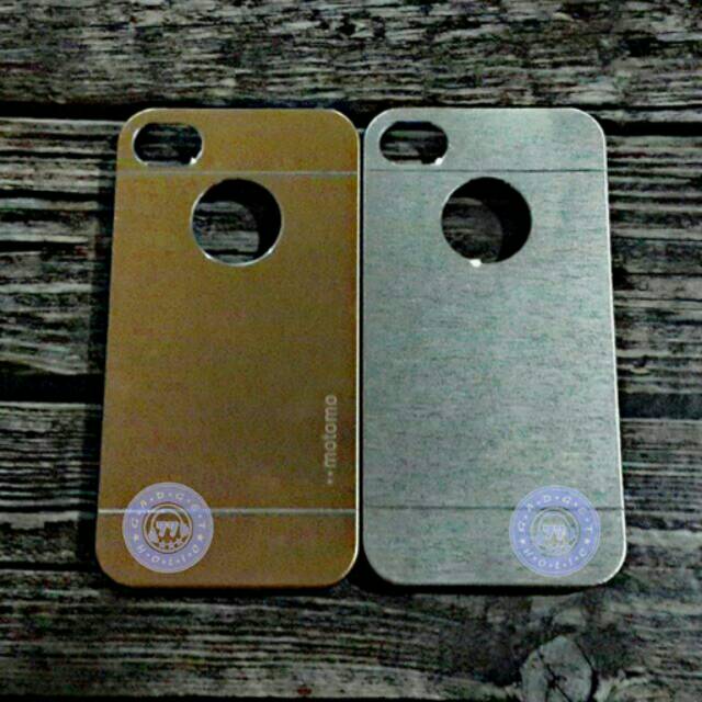 Casing HP Motomo Iphone 4 / 4s
