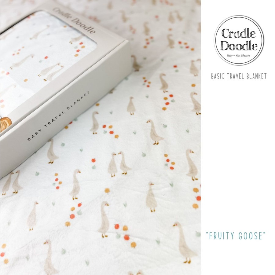 Cradle Doodle - Travel Fleece Blanket Fruity Goose