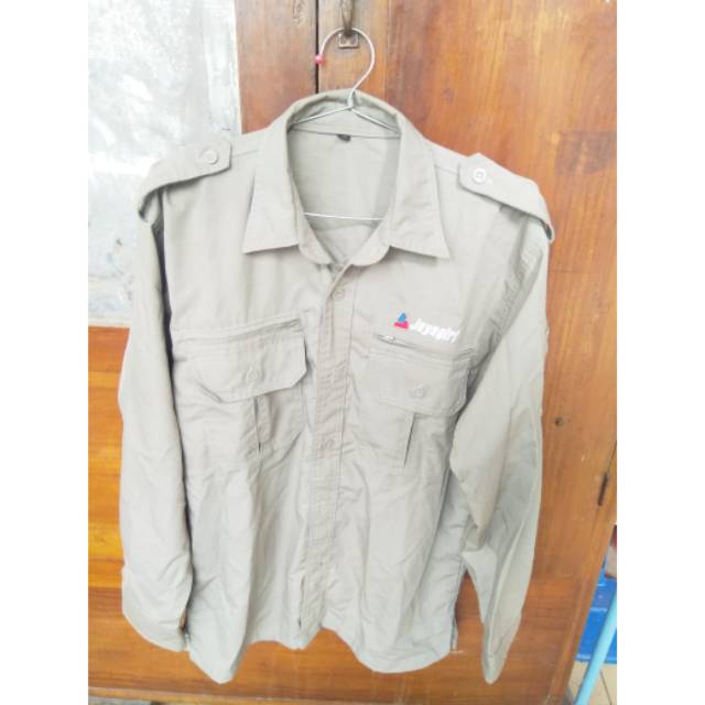 Kemeja Hem Lengan Panjang Outdoor Lapangan Jayagiri