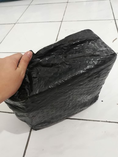 Bubble Wrap, Packing