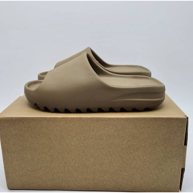 yeezy slide brown